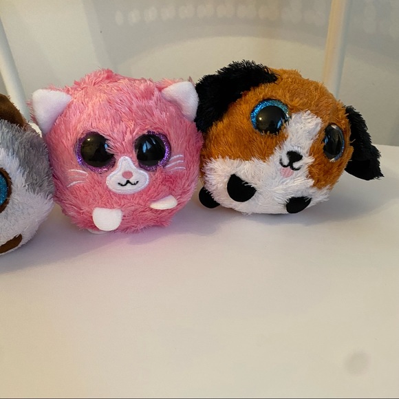 Set of 4 Squishee Plushies - Picture 3 of 4